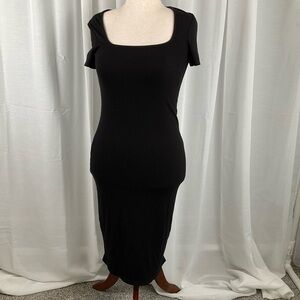 Bebe Calf Leg Dress Short Sleeve